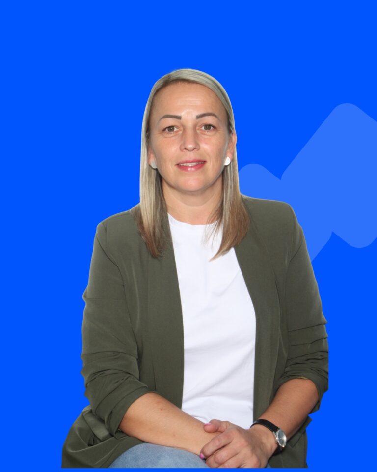 Nena Purić, Agencija za knjigovodstvo 'Nada, Brod